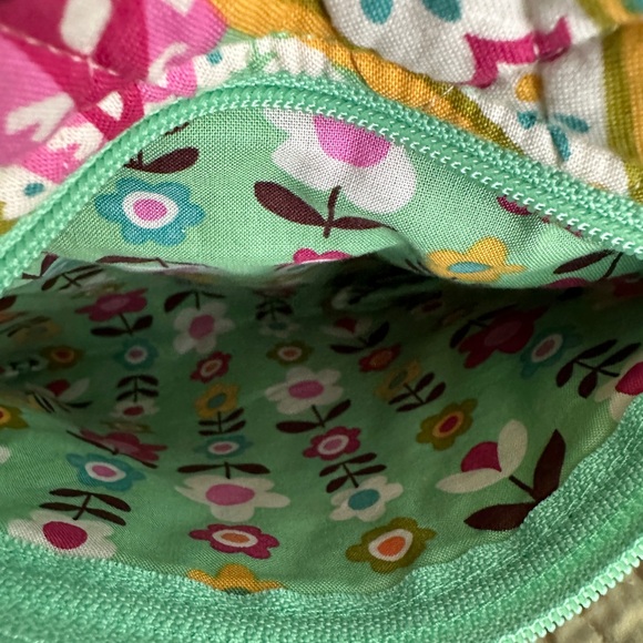 Vera Bradley crossbody purse. - Picture 11 of 11